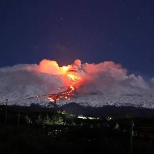 explosive-etna-eruption-february-2015